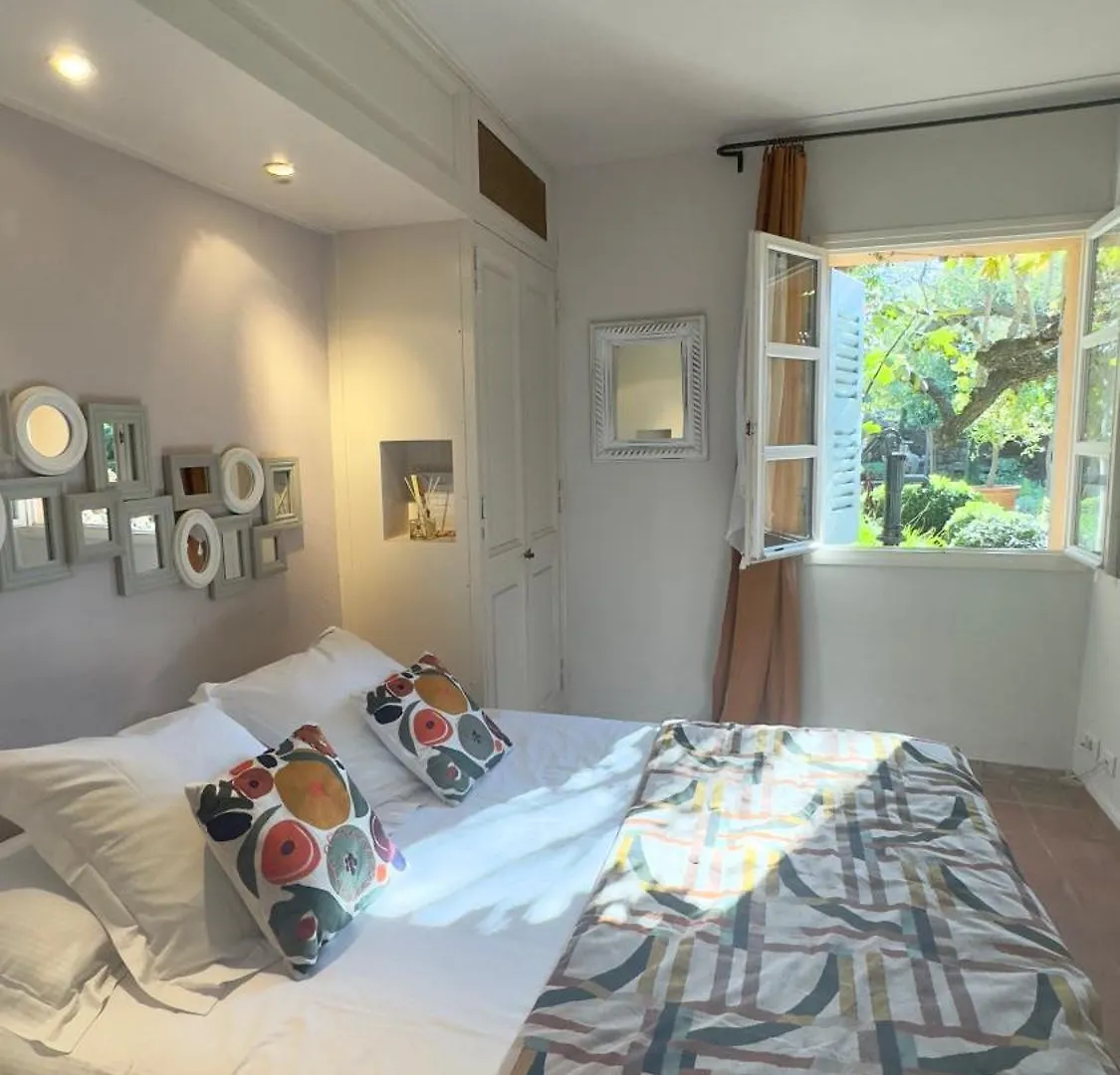 Domaine Les Mesanges Hotel Gassin
