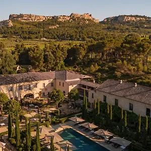 Domaine De Manville Ле-Бо-де-Прованс